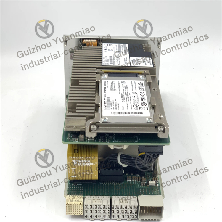 NI PXIE-8880 high-performance PXI controller - Image 2