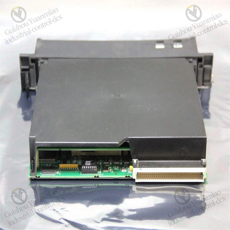 GE IC697CPM914 90-70 series GMR redundant CPU module - Image 2
